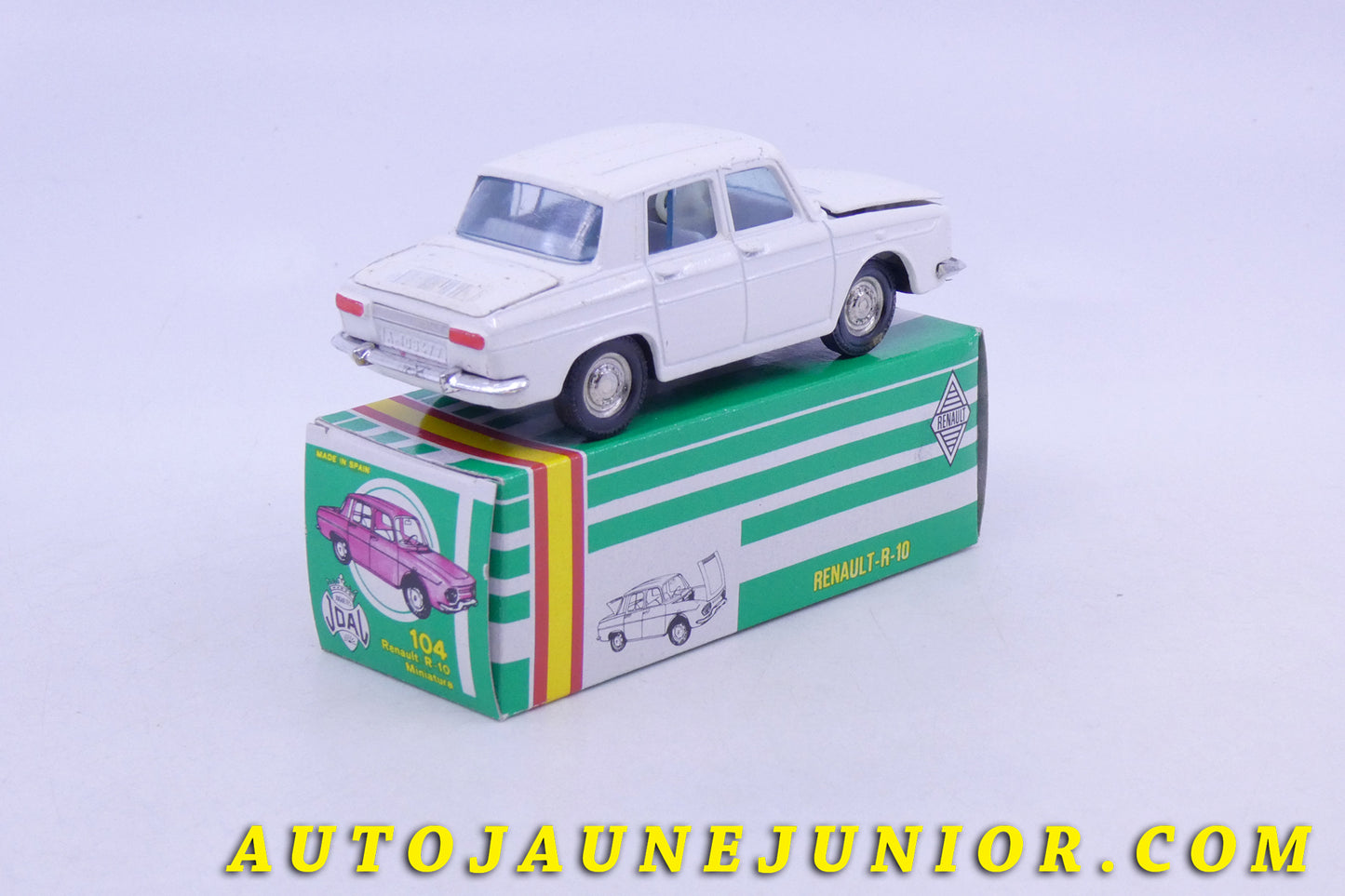 Le Joal Renault R 10 Berline est en vente sur Auto Jaune Junior ! Découvrez nos collections de diecast Minialuxe, CIJ, C-I-J, JRD, J-R-D,  Matchbox, Majorette… AutoJaune Junior ; AutoJauneJunior.com : LE site de partage pour les passionés de miniatures et collectionneurs de jouets anciens ! 