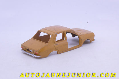Le Dinky Toys Renault R12 Berline (Coque peinte seule d'origine) est en vente sur Auto Jaune Junior ! Découvrez nos collections de diecast Minialuxe, CIJ, C-I-J, JRD, J-R-D,  Matchbox, Majorette… AutoJaune Junior ; AutoJauneJunior.com : LE site de partage pour les passionés de miniatures et collectionneurs de jouets anciens ! 