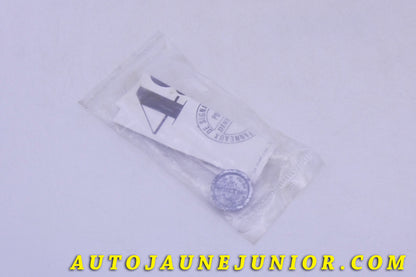 Le Dinky Toys Décoratif panneau virage droite gauche dangereux (Rare ; avec Abarth) est en vente sur Auto Jaune Junior ! Découvrez nos collections de diecast Minialuxe, CIJ, C-I-J, JRD, J-R-D,  Matchbox, Majorette… AutoJaune Junior ; AutoJauneJunior.com : LE site de partage pour les passionés de miniatures et collectionneurs de jouets anciens ! 