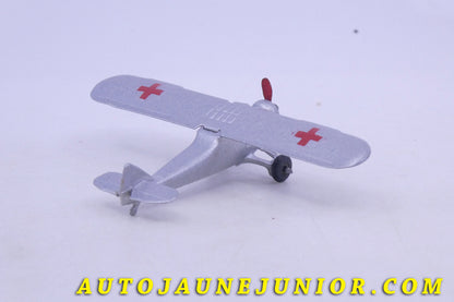 Le Dinky Toys Avion Potez 58 Sanitaire Croix rouge est en vente sur Auto Jaune Junior ! Découvrez nos collections de diecast Minialuxe, CIJ, C-I-J, JRD, J-R-D,  Matchbox, Majorette… AutoJaune Junior ; AutoJauneJunior.com : LE site de partage pour les passionés de miniatures et collectionneurs de jouets anciens ! 