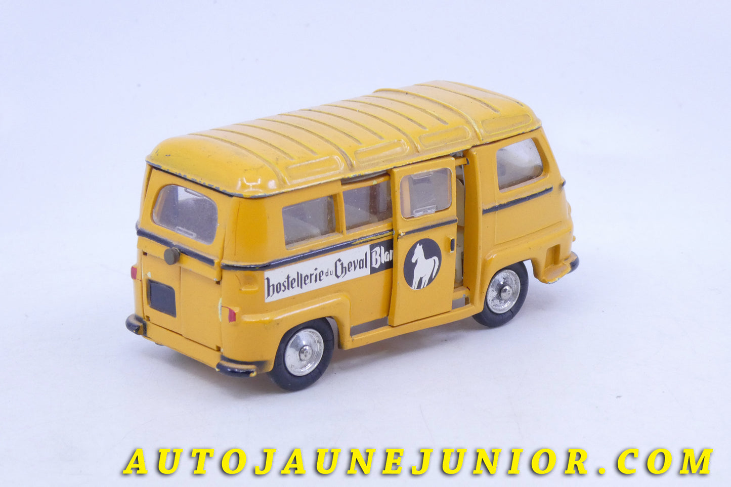 Le C-I-J Renault Estafette microcar Hostellerie du cheval blanc est en vente sur Auto Jaune Junior ! Découvrez nos collections de diecast Minialuxe, CIJ, C-I-J, JRD, J-R-D,  Matchbox, Majorette… AutoJaune Junior ; AutoJauneJunior.com : LE site de partage pour les passionés de miniatures et collectionneurs de jouets anciens ! 