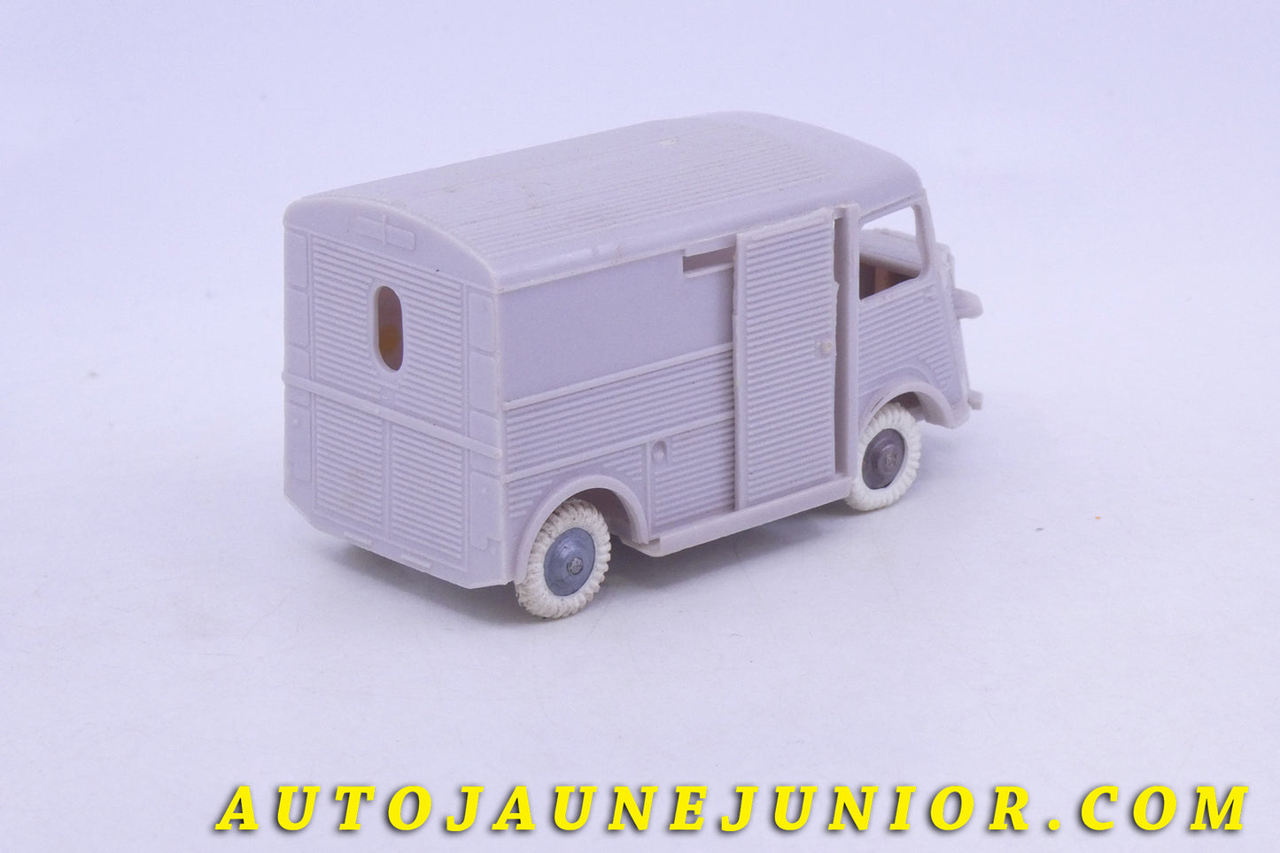 Le #10059 - Clé - Citroën - 1200 Kg Fourgon est en vente sur Auto Jaune Junior ! Découvrez nos collections de diecast Minialuxe, CIJ, C-I-J, JRD, J-R-D,  Matchbox, Majorette… AutoJauneJunior.com : le site de vente en ligne et de partage pour les passionés de miniatures et collectionneurs de jouets anciens ! Des centaines de modèles en vente, et des nouveautés mises en ligne chaque jour à 21h00 !