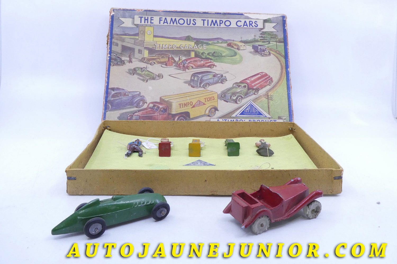Le Timpo Toys 2 MG  Coffret "The Famous Timpo Cars" est en vente sur Auto Jaune Junior ! Découvrez nos collections de diecast Minialuxe, CIJ, C-I-J, JRD, J-R-D,  Matchbox, Majorette… AutoJaune Junior ; AutoJauneJunior.com : LE site de partage pour les passionés de miniatures et collectionneurs de jouets anciens ! 