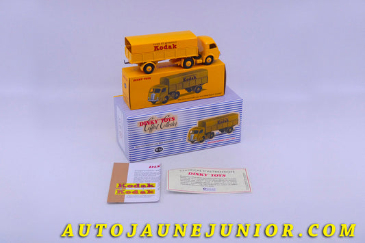 Le Atlas Panhard Coffret Collector Semi remorque Kodak est en vente sur Auto Jaune Junior ! Découvrez nos collections de diecast Minialuxe, CIJ, C-I-J, JRD, J-R-D,  Matchbox, Majorette… AutoJaune Junior ; AutoJauneJunior.com : LE site de partage pour les passionés de miniatures et collectionneurs de jouets anciens ! 