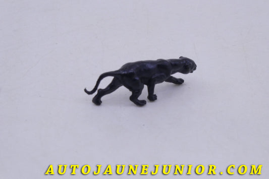 Le Dinky Toys Pinder Panthère est en vente sur Auto Jaune Junior ! Découvrez nos collections de diecast Minialuxe, CIJ, C-I-J, JRD, J-R-D,  Matchbox, Majorette… AutoJaune Junior ; AutoJauneJunior.com : LE site de partage pour les passionés de miniatures et collectionneurs de jouets anciens ! 