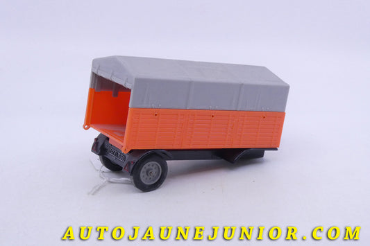 Le Norev Mercedes LP1113  (remorque bâchée seule) est en vente sur Auto Jaune Junior ! Découvrez nos collections de diecast Minialuxe, CIJ, C-I-J, JRD, J-R-D,  Matchbox, Majorette… AutoJaune Junior ; AutoJauneJunior.com : LE site de partage pour les passionés de miniatures et collectionneurs de jouets anciens ! 
