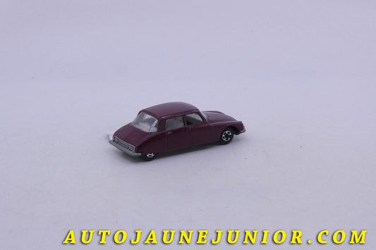 Le Politoys Ghia Mangusta 5000 - De Tomaso est en vente sur Auto Jaune Junior ! Découvrez nos collections de diecast Minialuxe, CIJ, C-I-J, JRD, J-R-D,  Matchbox, Majorette… AutoJaune Junior ; AutoJauneJunior.com : LE site de partage pour les passionés de miniatures et collectionneurs de jouets anciens ! 