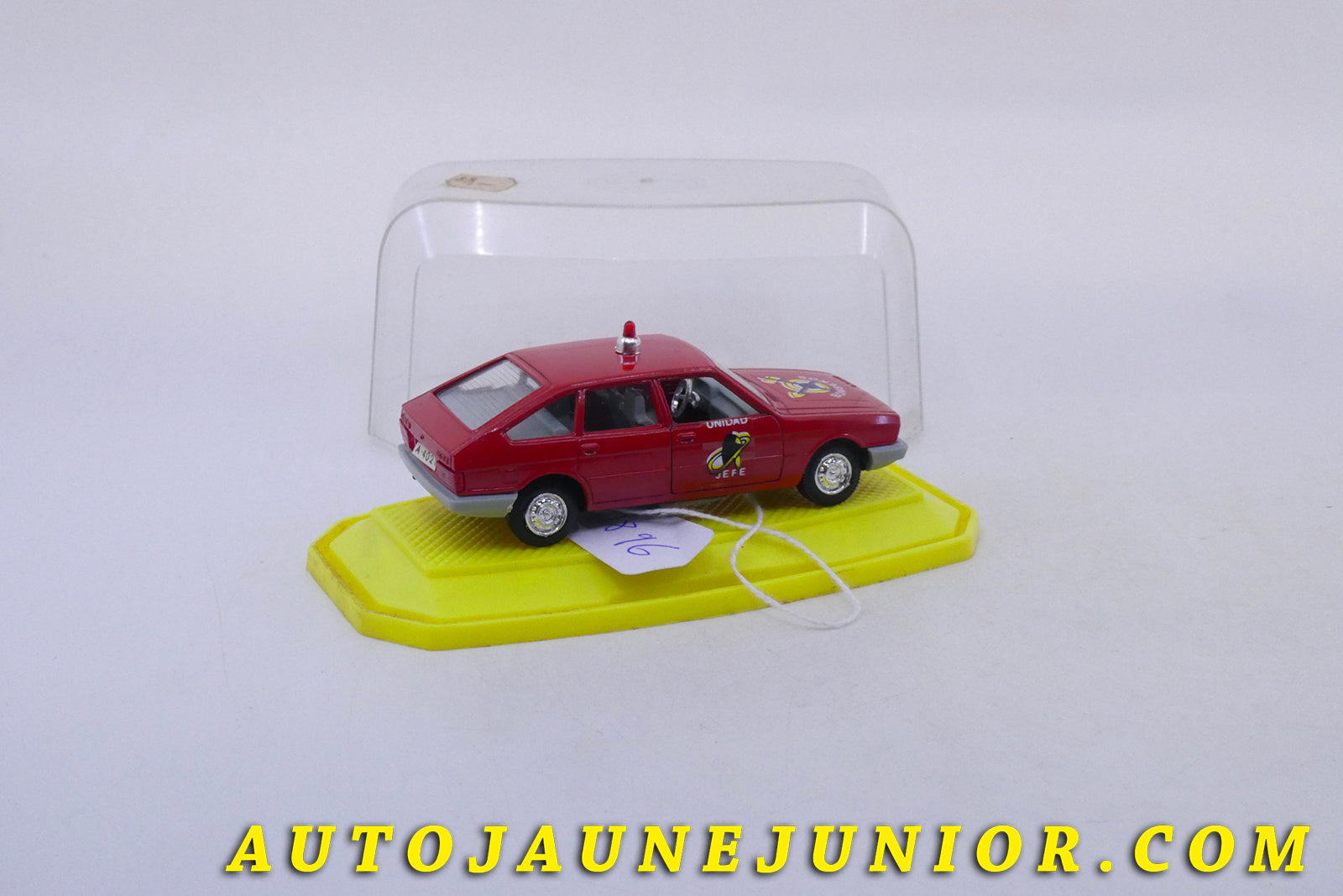 Le MIra Chrysler 150 GLS Pompier est en vente sur Auto Jaune Junior ! Découvrez nos collections de diecast Minialuxe, CIJ, C-I-J, JRD, J-R-D,  Matchbox, Majorette… AutoJaune Junior ; AutoJauneJunior.com : LE site de partage pour les passionés de miniatures et collectionneurs de jouets anciens ! 