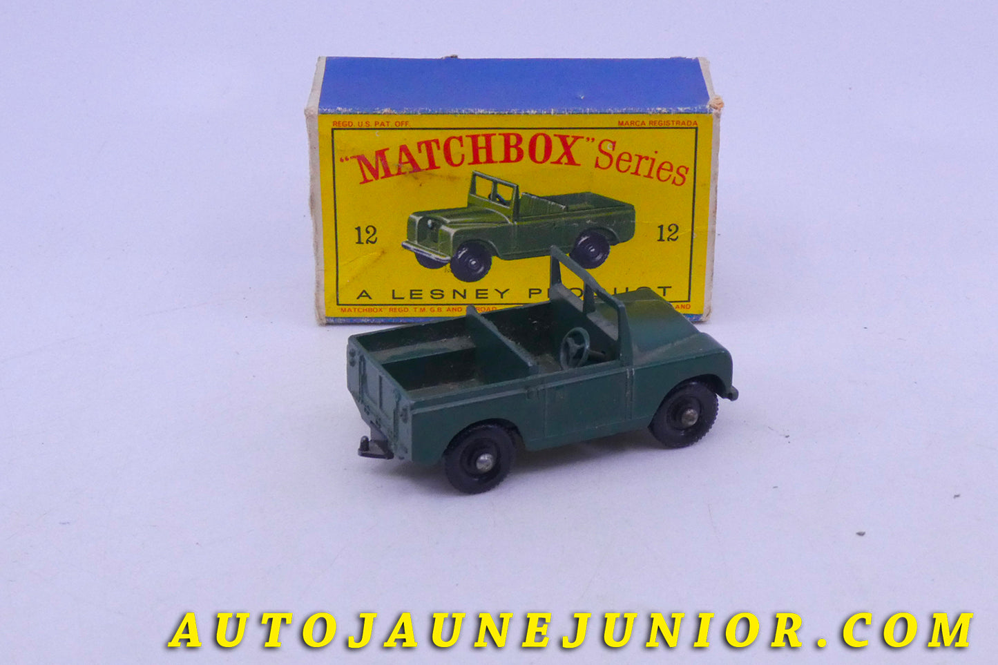 Le Matchbox Land-Rover Jeep Militaire 109 Torpedo est en vente sur Auto Jaune Junior ! Découvrez nos collections de diecast Minialuxe, CIJ, C-I-J, JRD, J-R-D,  Matchbox, Majorette… AutoJaune Junior ; AutoJauneJunior.com : LE site de partage pour les passionés de miniatures et collectionneurs de jouets anciens ! 