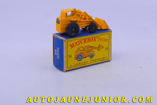 Le Matchbox Autre Chargeur sur roues est en vente sur Auto Jaune Junior ! Découvrez nos collections de diecast Minialuxe, CIJ, C-I-J, JRD, J-R-D,  Matchbox, Majorette… AutoJaune Junior ; AutoJauneJunior.com : LE site de partage pour les passionés de miniatures et collectionneurs de jouets anciens ! 