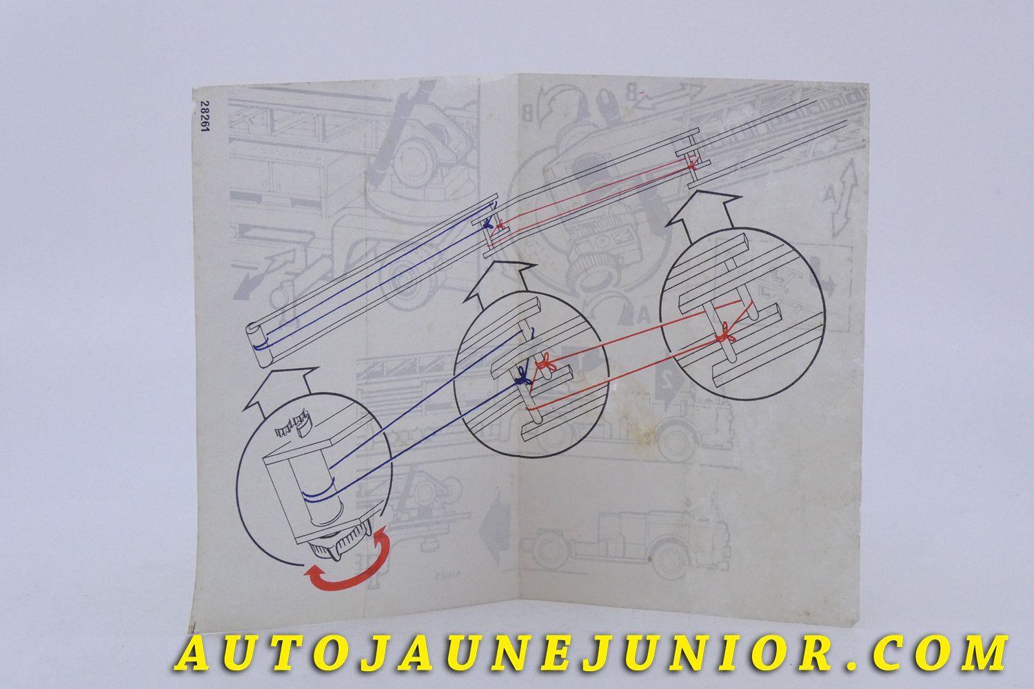 Le #1947 - Corgi Toys - American - Notice de montage, originale "La France semi remorque grande échelle" est en vente sur Auto Jaune Junior ! Découvrez nos collections de diecast Minialuxe, CIJ, C-I-J, JRD, J-R-D,  Matchbox, Majorette… AutoJauneJunior.com : le site de vente en ligne et de partage pour les passionés de miniatures et collectionneurs de jouets anciens ! Des centaines de modèles en vente, et des nouveautés mises en ligne chaque jour à 21h00 !