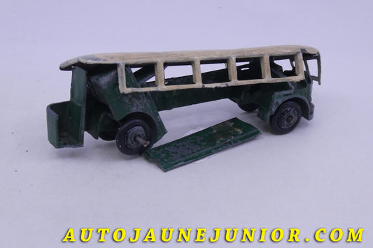 Le Dinky Toys Renault autobus à plateforme est en vente sur Auto Jaune Junior ! Découvrez nos collections de diecast Minialuxe, CIJ, C-I-J, JRD, J-R-D,  Matchbox, Majorette… AutoJaune Junior ; AutoJauneJunior.com : LE site de partage pour les passionés de miniatures et collectionneurs de jouets anciens ! 