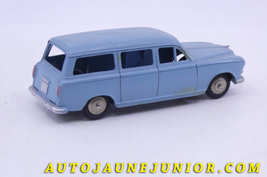 Le Dinky Toys Peugeot 403 Break Familial est en vente sur Auto Jaune Junior ! Découvrez nos collections de diecast Minialuxe, CIJ, C-I-J, JRD, J-R-D,  Matchbox, Majorette… AutoJaune Junior ; AutoJauneJunior.com : LE site de partage pour les passionés de miniatures et collectionneurs de jouets anciens ! 