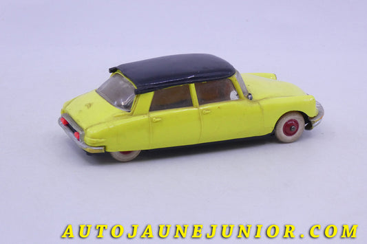 Le Norev Citroën DS 19 est en vente sur Auto Jaune Junior ! Découvrez nos collections de diecast Minialuxe, CIJ, C-I-J, JRD, J-R-D,  Matchbox, Majorette… AutoJauneJunior.com : LE site de partage pour les passionés de miniatures et collectionneurs de jouets anciens ! 