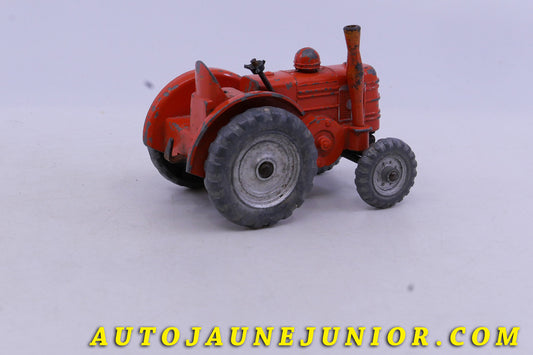 Le Dinky Toys Inconnu Field Marshall tracteur Remplir nom du modèle est en vente sur Auto Jaune Junior ! Découvrez nos collections de diecast Minialuxe, CIJ, C-I-J, JRD, J-R-D,  Matchbox, Majorette… AutoJaune Junior ; AutoJauneJunior.com : LE site de partage pour les passionés de miniatures et collectionneurs de jouets anciens ! 