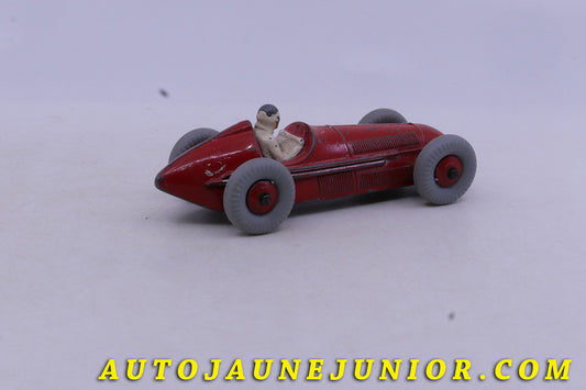 Le Dinky Toys Alfa Roméo  159 est en vente sur Auto Jaune Junior ! Découvrez nos collections de diecast Minialuxe, CIJ, C-I-J, JRD, J-R-D,  Matchbox, Majorette… AutoJaune Junior ; AutoJauneJunior.com : LE site de partage pour les passionés de miniatures et collectionneurs de jouets anciens ! 
