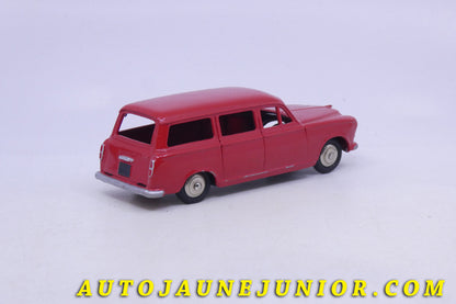 Le Dinky Toys Peugeot 403 Break….Rouge ! est en vente sur Auto Jaune Junior ! Découvrez nos collections de diecast Minialuxe, CIJ, C-I-J, JRD, J-R-D,  Matchbox, Majorette… AutoJaune Junior ; AutoJauneJunior.com : LE site de partage pour les passionés de miniatures et collectionneurs de jouets anciens ! 