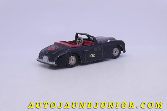 Le Dinky Toys Simca 8 Sport est en vente sur Auto Jaune Junior ! Découvrez nos collections de diecast Minialuxe, CIJ, C-I-J, JRD, J-R-D,  Matchbox, Majorette… AutoJaune Junior ; AutoJauneJunior.com : LE site de partage pour les passionés de miniatures et collectionneurs de jouets anciens ! 