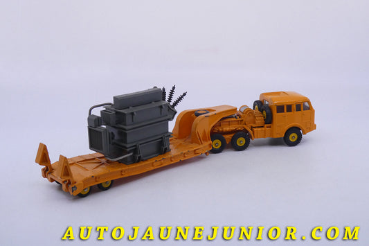 Le Dinky Toys Berliet T6 tracteur semi remorque porte transformateur est en vente sur Auto Jaune Junior ! Découvrez nos collections de diecast Minialuxe, CIJ, C-I-J, JRD, J-R-D,  Matchbox, Majorette… AutoJauneJunior.com : LE site de partage pour les passionés de miniatures et collectionneurs de jouets anciens ! 