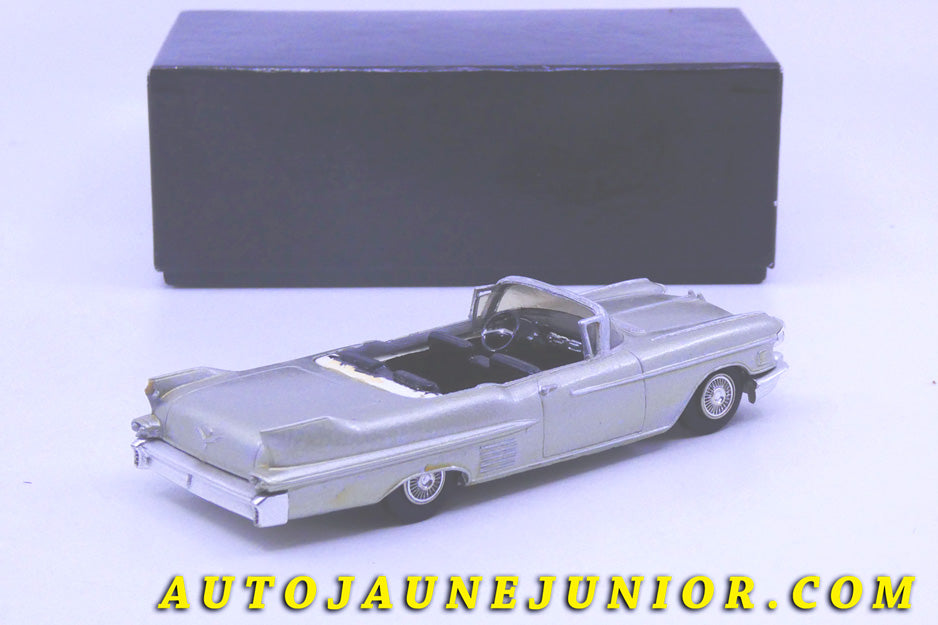 Le #2427 - Record - Daimler - Eldorado Biarritz cabriolet est en vente sur Auto Jaune Junior ! Découvrez nos collections de diecast Minialuxe, CIJ, C-I-J, JRD, J-R-D,  Matchbox, Majorette… AutoJauneJunior.com : le site de vente en ligne et de partage pour les passionés de miniatures et collectionneurs de jouets anciens ! Des centaines de modèles en vente, et des nouveautés mises en ligne chaque jour à 21h00 !