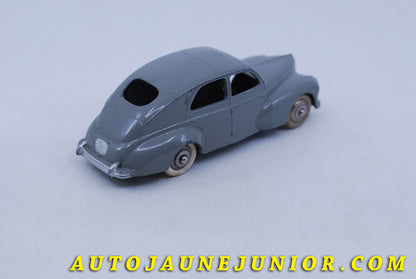 #2471 - Dinky-Toys France - Peugeot  - 203 Type 2