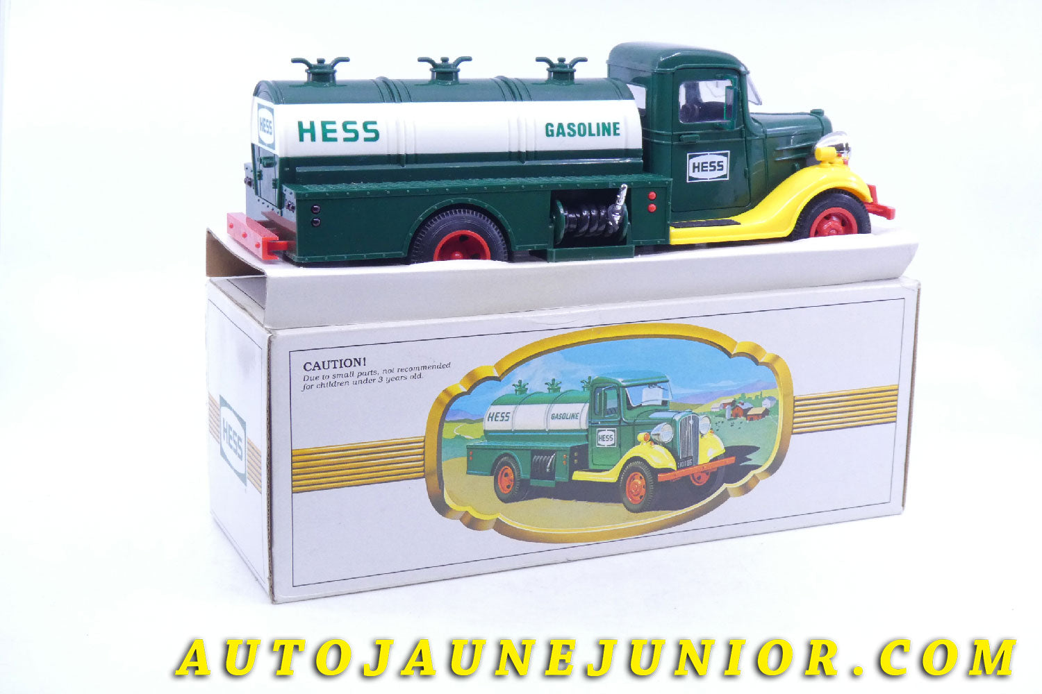 Le #2608 - American - Hess - Camion Citerne HESS est en vente sur Auto Jaune Junior ! Découvrez nos collections de diecast Minialuxe, CIJ, C-I-J, JRD, J-R-D,  Matchbox, Majorette… AutoJauneJunior.com : le site de vente en ligne et de partage pour les passionés de miniatures et collectionneurs de jouets anciens ! Des centaines de modèles en vente, et des nouveautés mises en ligne chaque jour à 21h00 !