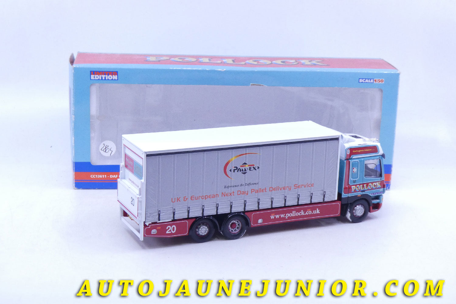 Le #2613 - Corgi Toys - DAF - DF - Semi Remorque Fourgon bâché "Pollock" est en vente sur Auto Jaune Junior ! Découvrez nos collections de diecast Minialuxe, CIJ, C-I-J, JRD, J-R-D,  Matchbox, Majorette… AutoJauneJunior.com : le site de vente en ligne et de partage pour les passionés de miniatures et collectionneurs de jouets anciens ! Des centaines de modèles en vente, et des nouveautés mises en ligne chaque jour à 21h00 !