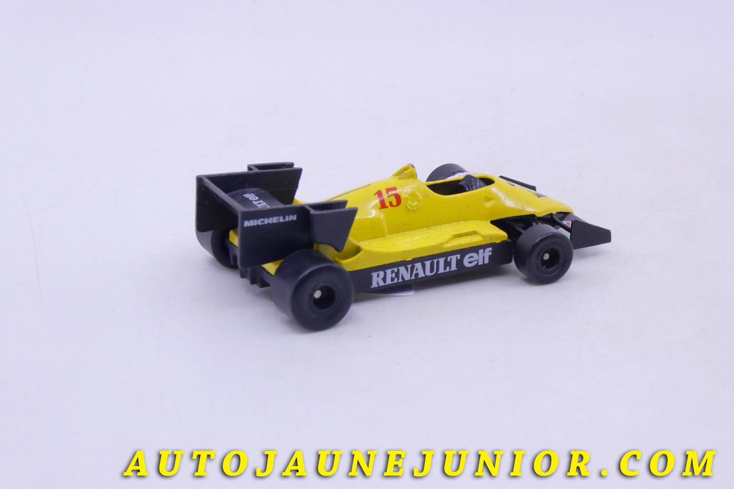 Le Formule 1 Peterbilt R40 Elf Prost 1983 est en vente sur Auto Jaune Junior ! Découvrez nos collections de diecast Minialuxe, CIJ, C-I-J, JRD, J-R-D,  Matchbox, Majorette… AutoJaune Junior ; AutoJauneJunior.com : LE site de partage pour les passionés de miniatures et collectionneurs de jouets anciens ! 