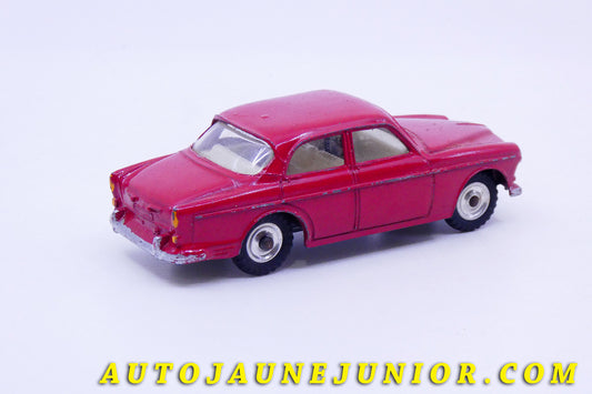 Le #3416 - Dinky Toys - Volvo - 122 S  est en vente sur Auto Jaune Junior ! Découvrez nos collections de diecast Minialuxe, CIJ, C-I-J, JRD, J-R-D,  Matchbox, Majorette… AutoJauneJunior.com : le site de vente en ligne et de partage pour les passionés de miniatures et collectionneurs de jouets anciens ! Des centaines de modèles en vente, et des nouveautés mises en ligne chaque jour à 21h00 !