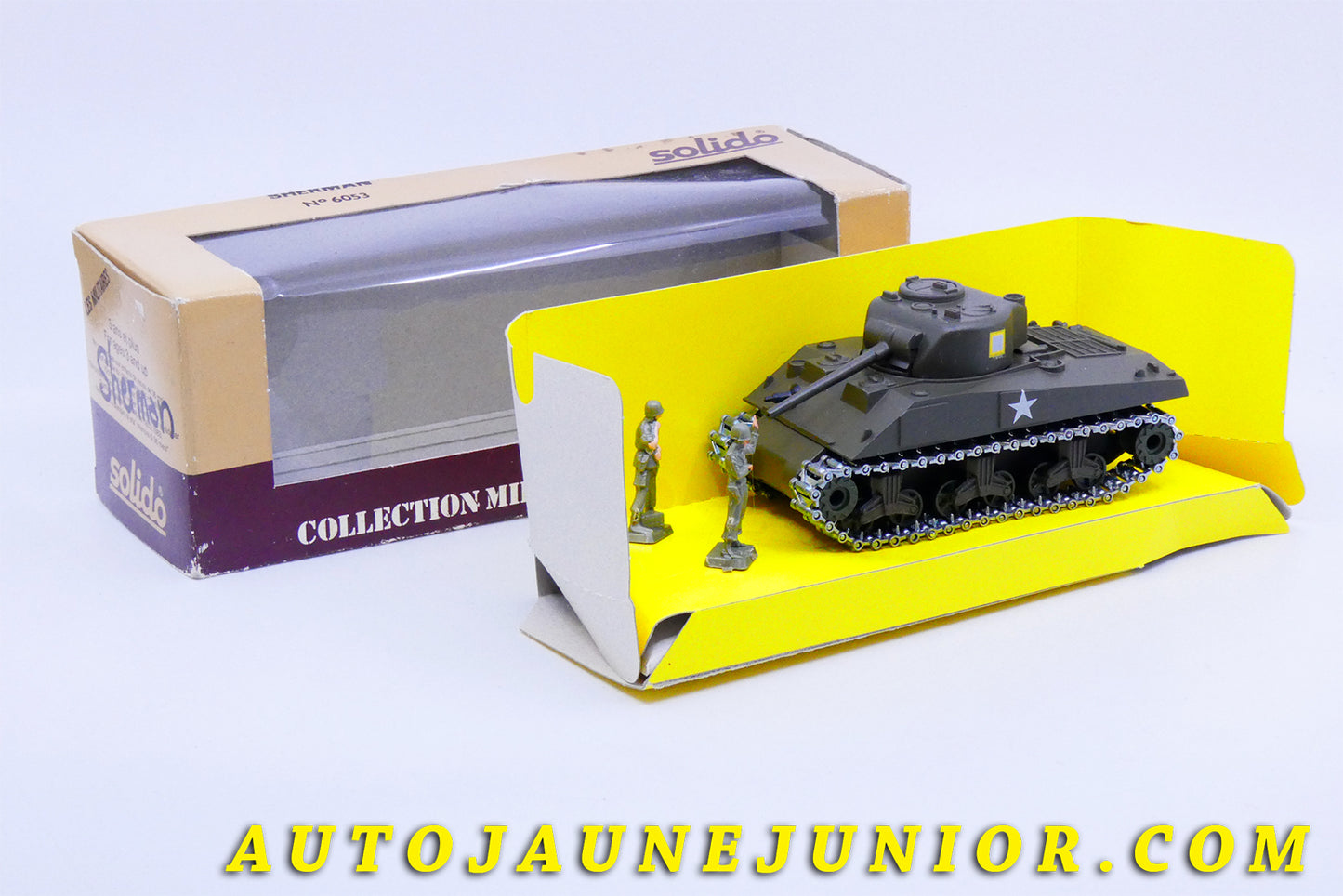 Le #3512 - Solido - Char - Sherman M4 est en vente sur Auto Jaune Junior ! Découvrez nos collections de diecast Minialuxe, CIJ, C-I-J, JRD, J-R-D,  Matchbox, Majorette… AutoJauneJunior.com : le site de vente en ligne et de partage pour les passionés de miniatures et collectionneurs de jouets anciens ! Des centaines de modèles en vente, et des nouveautés mises en ligne chaque jour à 21h00 !