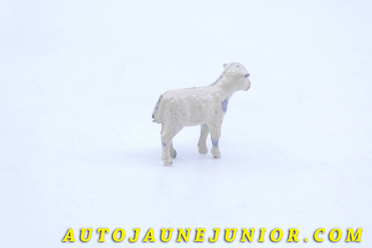 Le #3607 - PH (France) - Animal - Brebis est en vente sur Auto Jaune Junior ! Découvrez nos collections de diecast Minialuxe, CIJ, C-I-J, JRD, J-R-D,  Matchbox, Majorette… AutoJauneJunior.com : le site de vente en ligne et de partage pour les passionés de miniatures et collectionneurs de jouets anciens ! Des centaines de modèles en vente, et des nouveautés mises en ligne chaque jour à 21h00 !