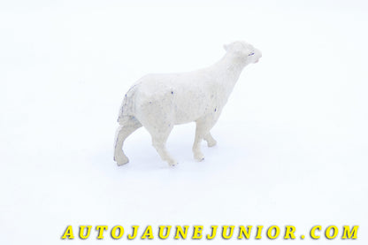 Le #3629 - France (PH) - Animal - Agneau est en vente sur Auto Jaune Junior ! Découvrez nos collections de diecast Minialuxe, CIJ, C-I-J, JRD, J-R-D,  Matchbox, Majorette… AutoJauneJunior.com : le site de vente en ligne et de partage pour les passionés de miniatures et collectionneurs de jouets anciens ! Des centaines de modèles en vente, et des nouveautés mises en ligne chaque jour à 21h00 !