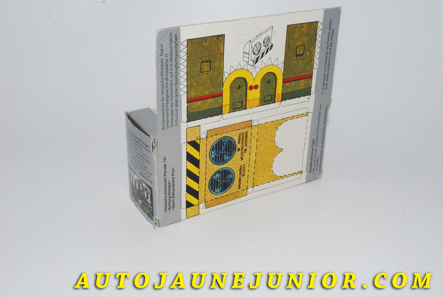 Le #3739 - Schuco - BMW - 630 berline  est en vente sur Auto Jaune Junior ! Découvrez nos collections de diecast Minialuxe, CIJ, C-I-J, JRD, J-R-D,  Matchbox, Majorette… AutoJauneJunior.com : le site de vente en ligne et de partage pour les passionés de miniatures et collectionneurs de jouets anciens ! Des centaines de modèles en vente, et des nouveautés mises en ligne chaque jour à 21h00 !