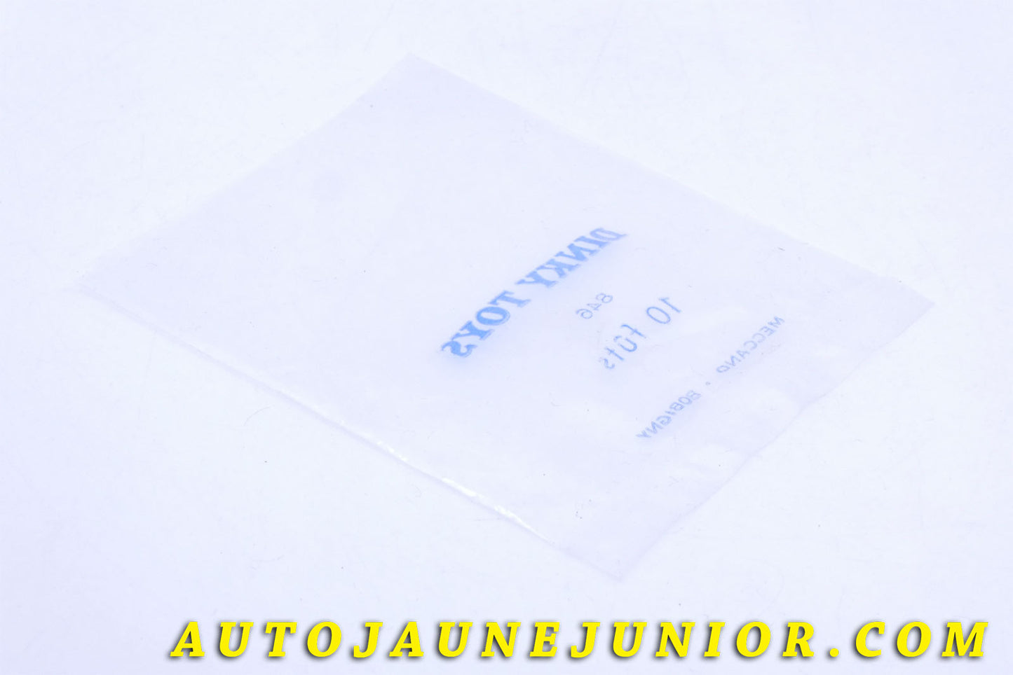 Le #3912 - Dinky Toys - Sachet Vide - 10 Fûts (Original) - Provenance "Collection R.Goirand" est en vente sur Auto Jaune Junior ! Découvrez nos collections de diecast Minialuxe, CIJ, C-I-J, JRD, J-R-D,  Matchbox, Majorette… AutoJauneJunior.com : le site de vente en ligne et de partage pour les passionés de miniatures et collectionneurs de jouets anciens ! Des centaines de modèles en vente, et des nouveautés mises en ligne chaque jour à 21h00 !