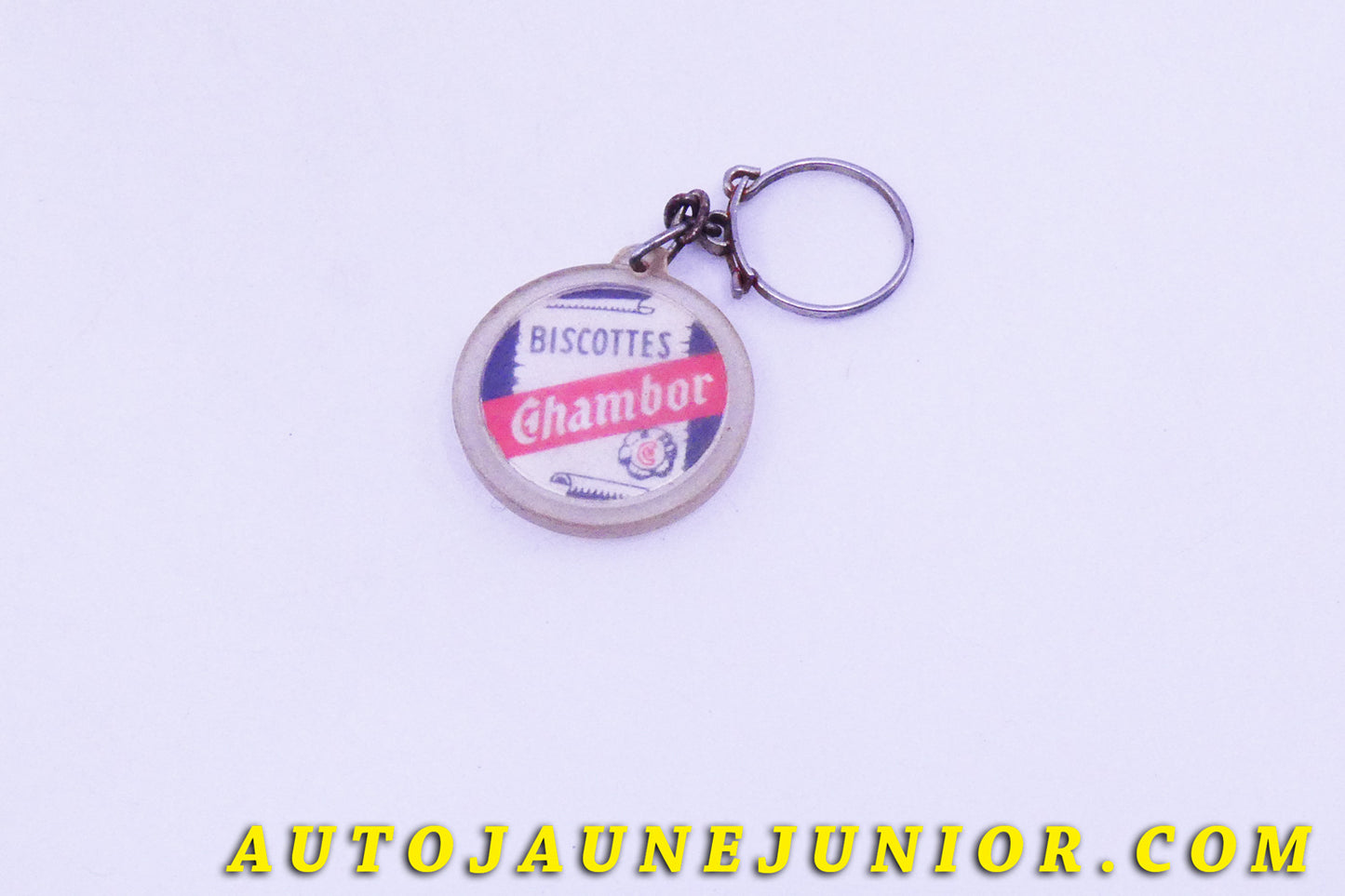 Le #3936 - Bourbon - Ford - T  "1911" - Biscottes Chambor est en vente sur Auto Jaune Junior ! Découvrez nos collections de diecast Minialuxe, CIJ, C-I-J, JRD, J-R-D,  Matchbox, Majorette… AutoJauneJunior.com : le site de vente en ligne et de partage pour les passionés de miniatures et collectionneurs de jouets anciens ! Des centaines de modèles en vente, et des nouveautés mises en ligne chaque jour à 21h00 !
