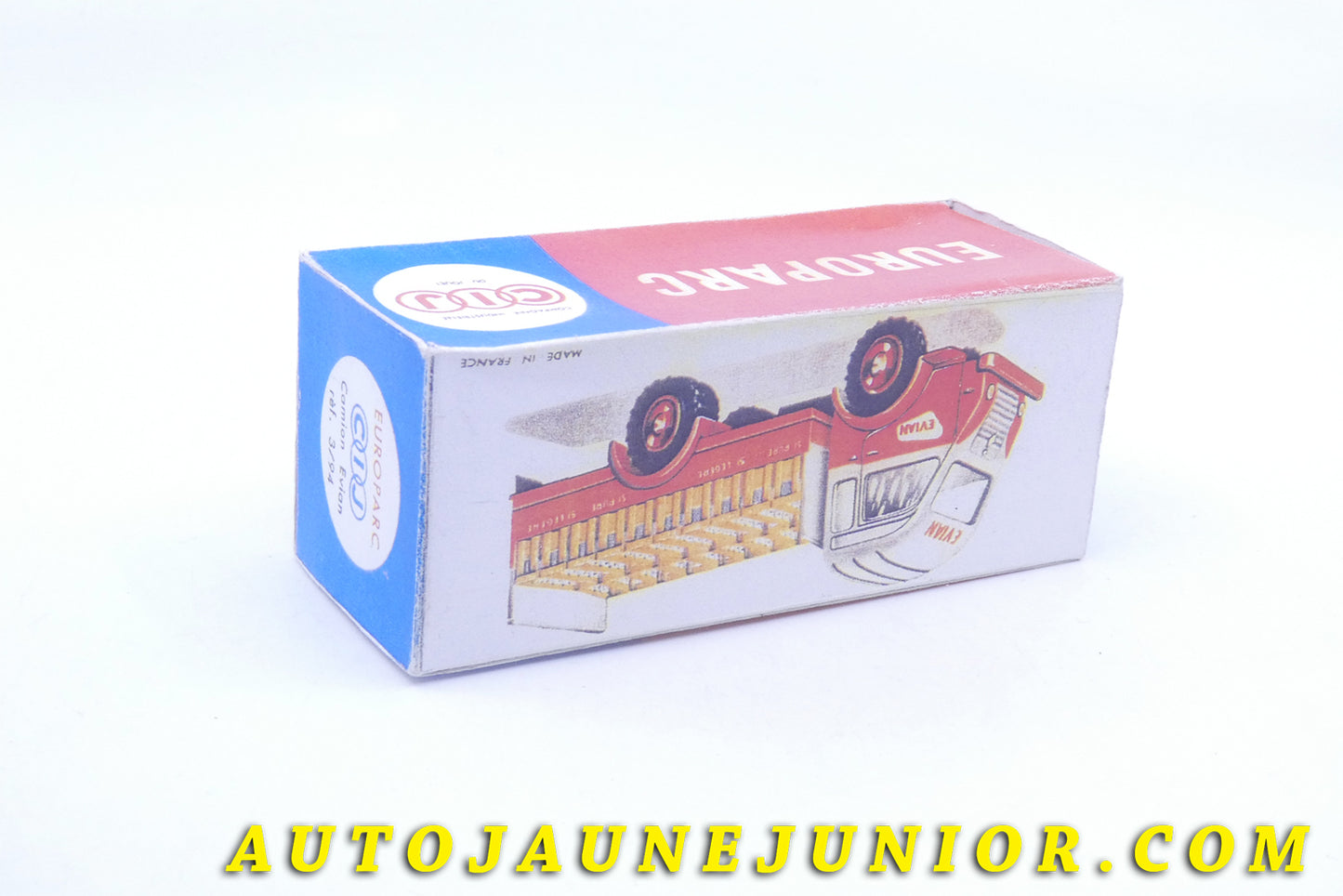 Le #3961 - C-I-J - Renault - 2,5 Tonnes Brasseur Evian est en vente sur Auto Jaune Junior ! Découvrez nos collections de diecast Minialuxe, CIJ, C-I-J, JRD, J-R-D,  Matchbox, Majorette… AutoJauneJunior.com : le site de vente en ligne et de partage pour les passionés de miniatures et collectionneurs de jouets anciens ! Des centaines de modèles en vente, et des nouveautés mises en ligne chaque jour à 21h00 !