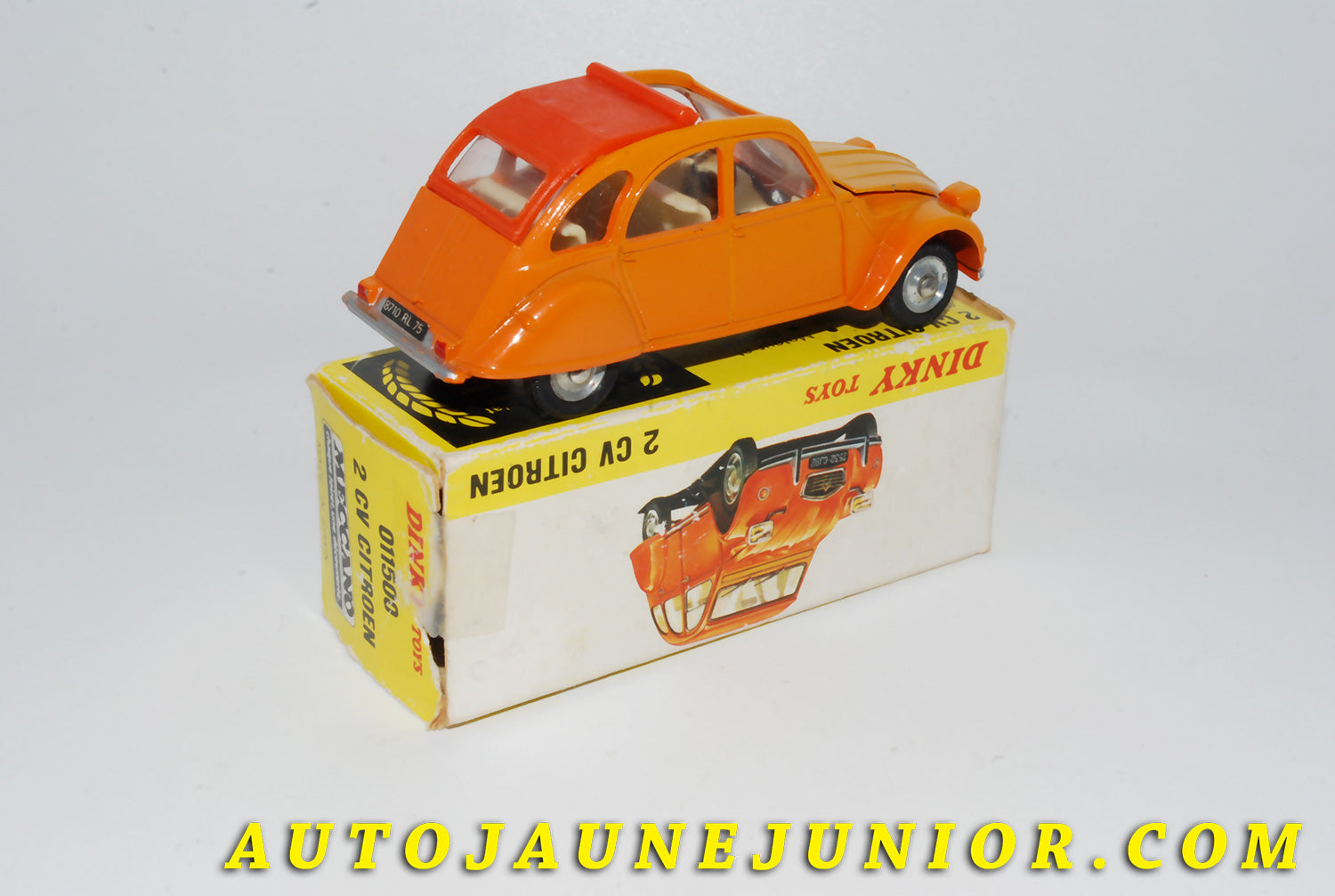 Le #4143 - Dinky Toys - Citroën - 2cv'74 est en vente sur Auto Jaune Junior ! Découvrez nos collections de diecast Minialuxe, CIJ, C-I-J, JRD, J-R-D,  Matchbox, Majorette… AutoJauneJunior.com : le site de vente en ligne et de partage pour les passionés de miniatures et collectionneurs de jouets anciens ! Des centaines de modèles en vente, et des nouveautés mises en ligne chaque jour à 21h00 !