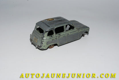 Le #4160 - Dinky Toys - Renault - 4 L Junior  est en vente sur Auto Jaune Junior ! Découvrez nos collections de diecast Minialuxe, CIJ, C-I-J, JRD, J-R-D,  Matchbox, Majorette… AutoJauneJunior.com : le site de vente en ligne et de partage pour les passionés de miniatures et collectionneurs de jouets anciens ! Des centaines de modèles en vente, et des nouveautés mises en ligne chaque jour à 21h00 !