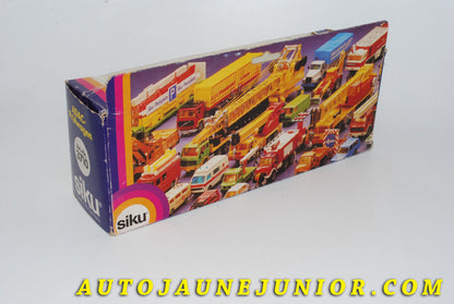 Le #4204 - Siku - Mercedes - Tracteur NG  avec semi remorque remords fourgon ADAC est en vente sur Auto Jaune Junior ! Découvrez nos collections de diecast Minialuxe, CIJ, C-I-J, JRD, J-R-D,  Matchbox, Majorette… AutoJauneJunior.com : le site de vente en ligne et de partage pour les passionés de miniatures et collectionneurs de jouets anciens ! Des centaines de modèles en vente, et des nouveautés mises en ligne chaque jour à 21h00 !