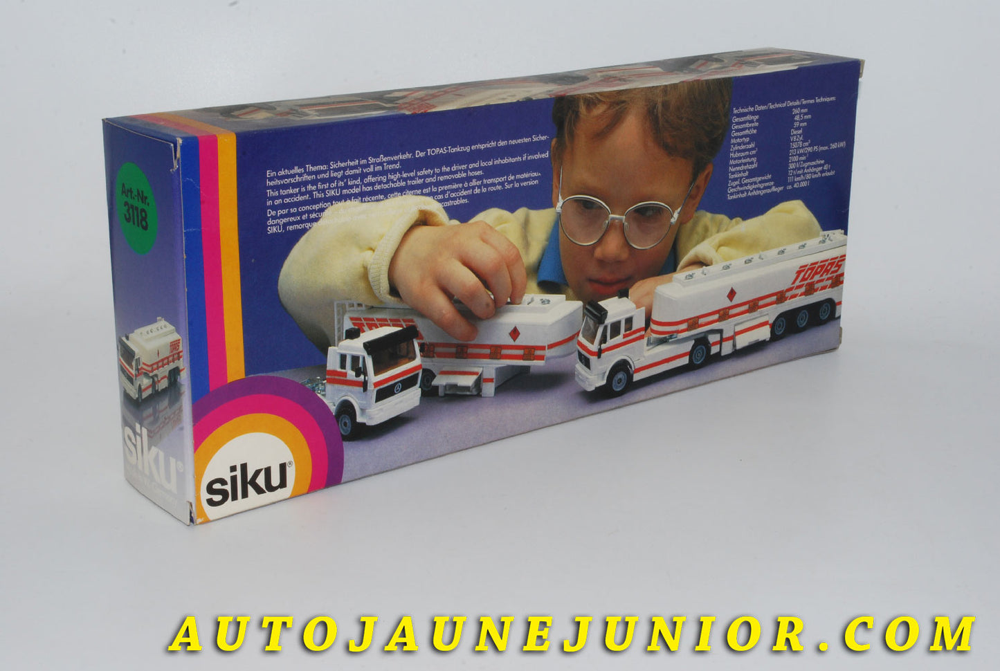 Le #4217 - Siku - Mercedes - Camion Mercedes Cabine SK - L Pavillon Europcab - Semi remorque Citerne "TOPAS" est en vente sur Auto Jaune Junior ! Découvrez nos collections de diecast Minialuxe, CIJ, C-I-J, JRD, J-R-D,  Matchbox, Majorette… AutoJauneJunior.com : le site de vente en ligne et de partage pour les passionés de miniatures et collectionneurs de jouets anciens ! Des centaines de modèles en vente, et des nouveautés mises en ligne chaque jour à 21h00 !