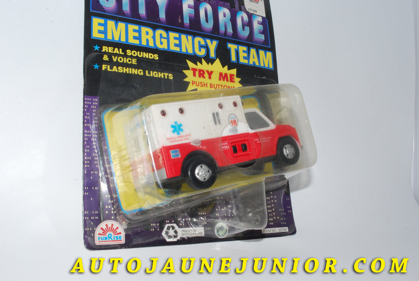 Le #4247 - Funrise - Ford - Fourgon ambulance "City Force Emergency Team" est en vente sur Auto Jaune Junior ! Découvrez nos collections de diecast Minialuxe, CIJ, C-I-J, JRD, J-R-D,  Matchbox, Majorette… AutoJauneJunior.com : le site de vente en ligne et de partage pour les passionés de miniatures et collectionneurs de jouets anciens ! Des centaines de modèles en vente, et des nouveautés mises en ligne chaque jour à 21h00 !