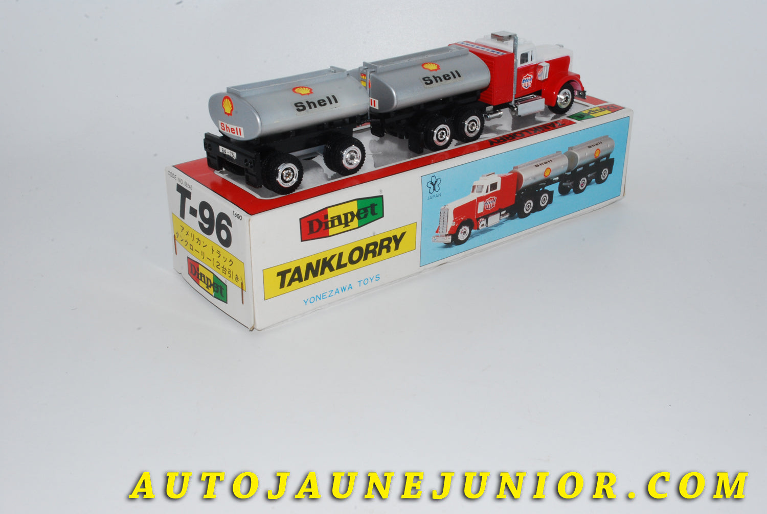 Le #4255 - Diapet - Kenworth - Porteur citerne "Shell" avec remorque est en vente sur Auto Jaune Junior ! Découvrez nos collections de diecast Minialuxe, CIJ, C-I-J, JRD, J-R-D,  Matchbox, Majorette… AutoJauneJunior.com : le site de vente en ligne et de partage pour les passionés de miniatures et collectionneurs de jouets anciens ! Des centaines de modèles en vente, et des nouveautés mises en ligne chaque jour à 21h00 !