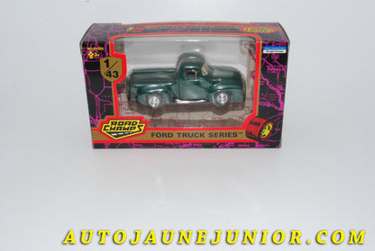 Le #4259 - Road Champ - Ford - Ford F-100 Pickup est en vente sur Auto Jaune Junior ! Découvrez nos collections de diecast Minialuxe, CIJ, C-I-J, JRD, J-R-D,  Matchbox, Majorette… AutoJauneJunior.com : le site de vente en ligne et de partage pour les passionés de miniatures et collectionneurs de jouets anciens ! Des centaines de modèles en vente, et des nouveautés mises en ligne chaque jour à 21h00 !