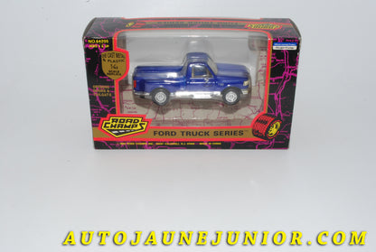Le #4261 - Road Champ - Ford - Pick Up F-150 est en vente sur Auto Jaune Junior ! Découvrez nos collections de diecast Minialuxe, CIJ, C-I-J, JRD, J-R-D,  Matchbox, Majorette… AutoJauneJunior.com : le site de vente en ligne et de partage pour les passionés de miniatures et collectionneurs de jouets anciens ! Des centaines de modèles en vente, et des nouveautés mises en ligne chaque jour à 21h00 !