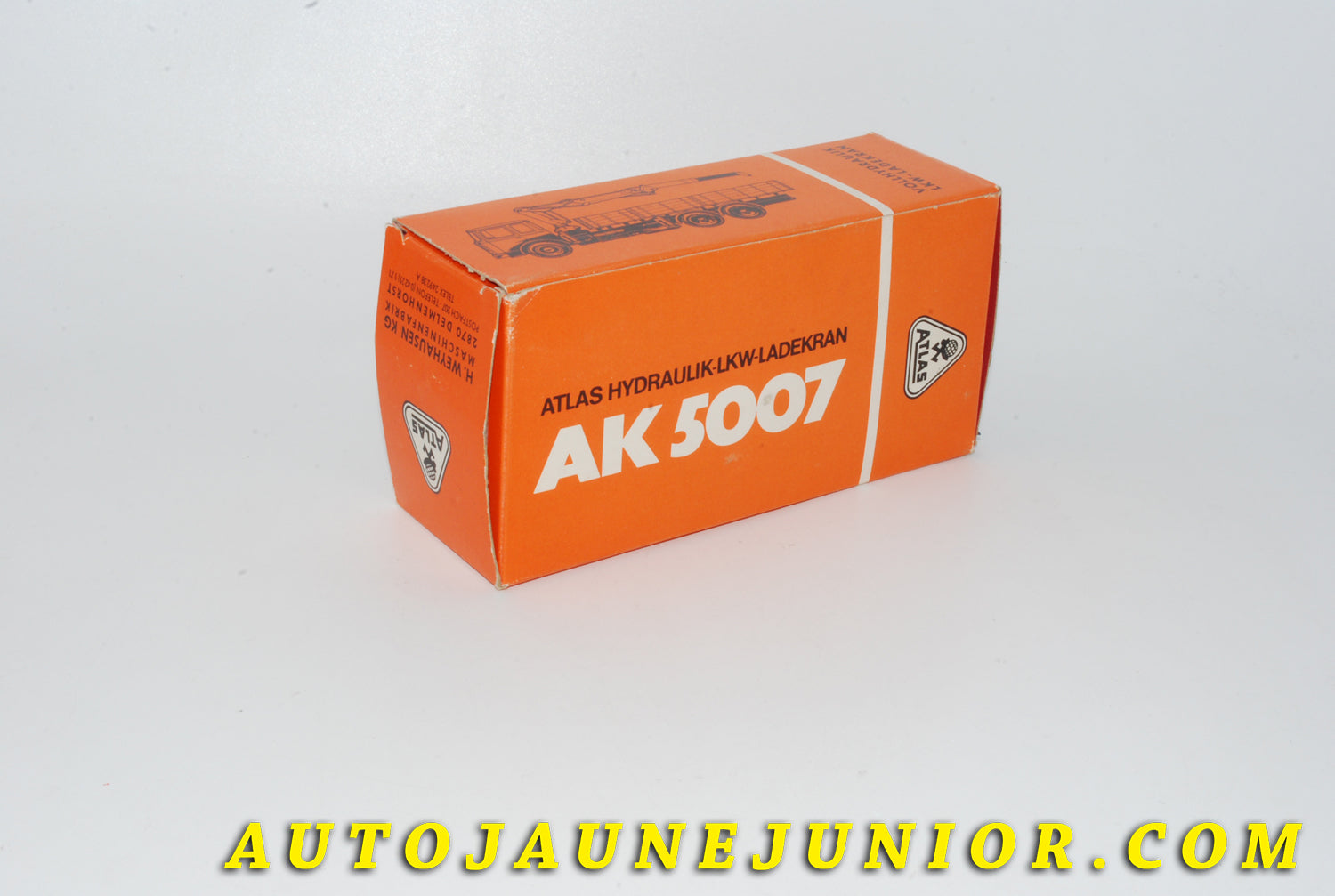 Le #4268 - Gescha - Mercedes - Grue de chargement Atlas AK 5007 est en vente sur Auto Jaune Junior ! Découvrez nos collections de diecast Minialuxe, CIJ, C-I-J, JRD, J-R-D,  Matchbox, Majorette… AutoJauneJunior.com : le site de vente en ligne et de partage pour les passionés de miniatures et collectionneurs de jouets anciens ! Des centaines de modèles en vente, et des nouveautés mises en ligne chaque jour à 21h00 !
