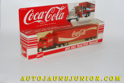 Le #4281 - Hartoy - Big Rig Tractor Trailer - Camion Mack semi-remorque fourgon "Coca-Cola" est en vente sur Auto Jaune Junior ! Découvrez nos collections de diecast Minialuxe, CIJ, C-I-J, JRD, J-R-D,  Matchbox, Majorette… AutoJauneJunior.com : le site de vente en ligne et de partage pour les passionés de miniatures et collectionneurs de jouets anciens ! Des centaines de modèles en vente, et des nouveautés mises en ligne chaque jour à 21h00 !