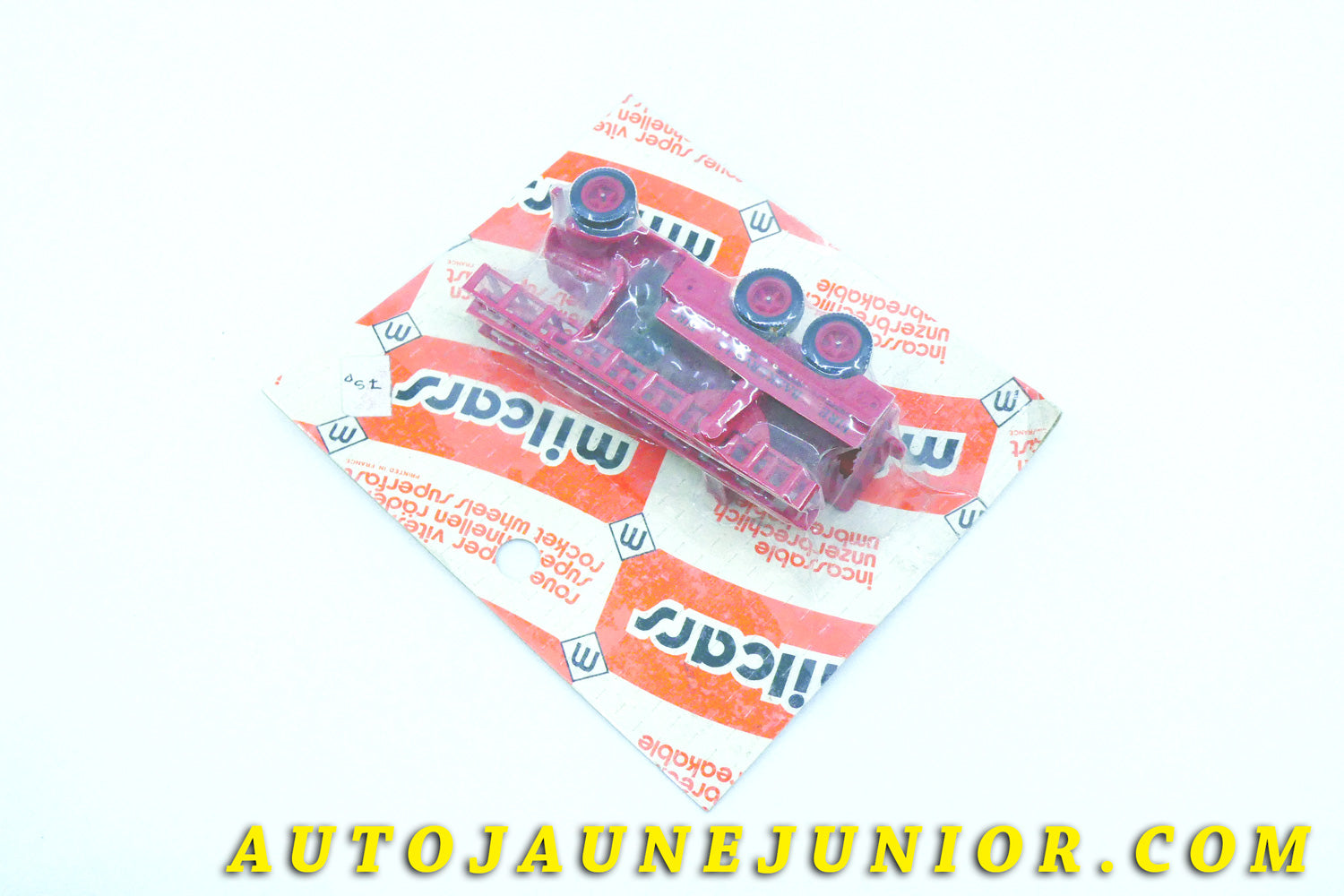 Le #4328 - Champion - Dodge - 6x6 Camion Premier secours "Fire Baskerville Fire" est en vente sur Auto Jaune Junior ! Découvrez nos collections de diecast Minialuxe, CIJ, C-I-J, JRD, J-R-D,  Matchbox, Majorette… AutoJauneJunior.com : le site de vente en ligne et de partage pour les passionés de miniatures et collectionneurs de jouets anciens ! Des centaines de modèles en vente, et des nouveautés mises en ligne chaque jour à 21h00 !