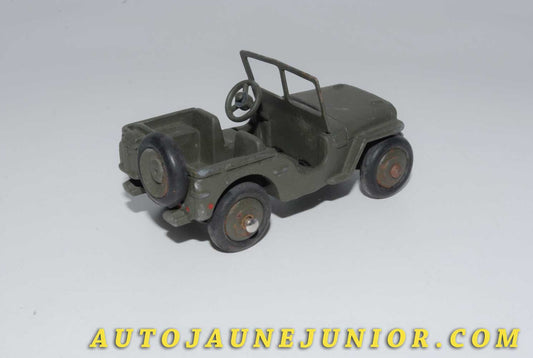 Le #4601 - Dinky Toys - Willys - Jeep Militaire Type 1 est en vente sur Auto Jaune Junior ! Découvrez nos collections de diecast Minialuxe, CIJ, C-I-J, JRD, J-R-D,  Matchbox, Majorette… AutoJauneJunior.com : le site de vente en ligne et de partage pour les passionés de miniatures et collectionneurs de jouets anciens ! Des centaines de modèles en vente, et des nouveautés mises en ligne chaque jour à 21h00 !