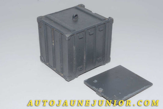 Le #4602 - Dinky Toys - Berliet - Container Type 2 est en vente sur Auto Jaune Junior ! Découvrez nos collections de diecast Minialuxe, CIJ, C-I-J, JRD, J-R-D,  Matchbox, Majorette… AutoJauneJunior.com : le site de vente en ligne et de partage pour les passionés de miniatures et collectionneurs de jouets anciens ! Des centaines de modèles en vente, et des nouveautés mises en ligne chaque jour à 21h00 !