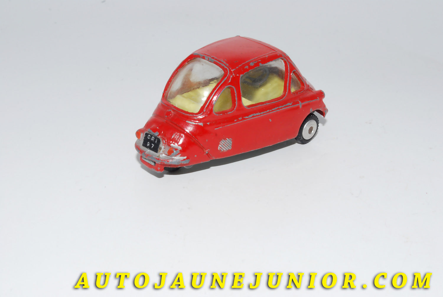 Le #4665 - Corgi Toys - Heinkel - Trojan  est en vente sur Auto Jaune Junior ! Découvrez nos collections de diecast Minialuxe, CIJ, C-I-J, JRD, J-R-D,  Matchbox, Majorette… AutoJauneJunior.com : le site de vente en ligne et de partage pour les passionés de miniatures et collectionneurs de jouets anciens ! Des centaines de modèles en vente, et des nouveautés mises en ligne chaque jour à 21h00 !